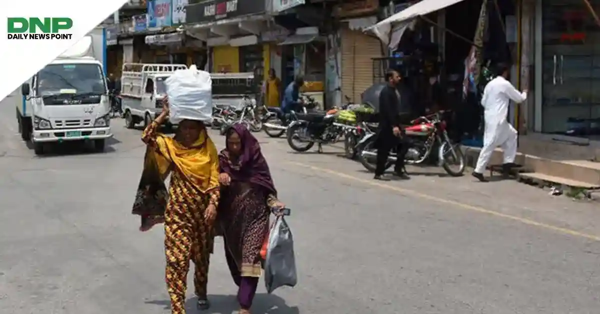 آزاد کشمیر میں کئی ہفتوں کے حکومت مخالف مظاہروں کے بعد دکانیں کھل گئیں